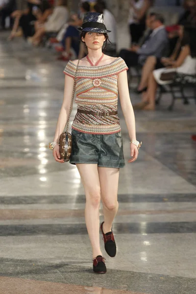 Look 41